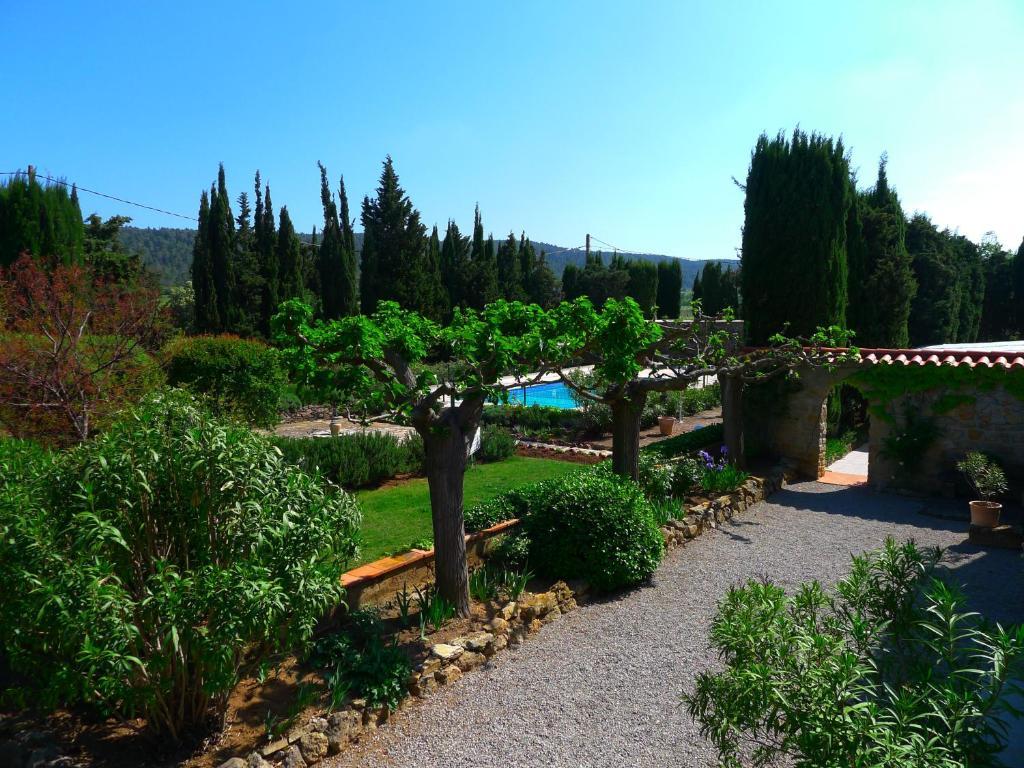 Logis Le Relais Du Val D'orbieu Hotel