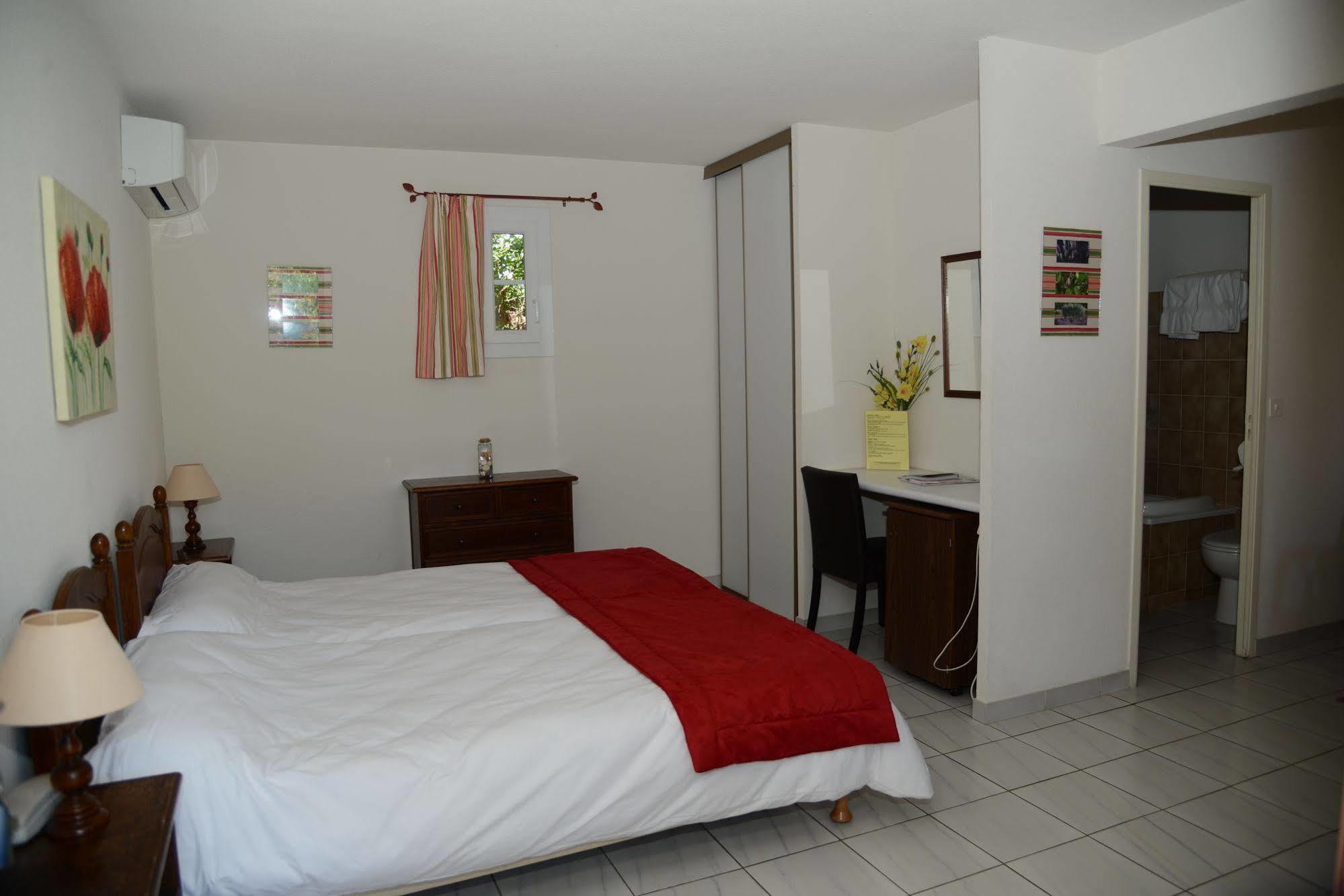 Logis Le Relais Du Val D'orbieu Ornaisons