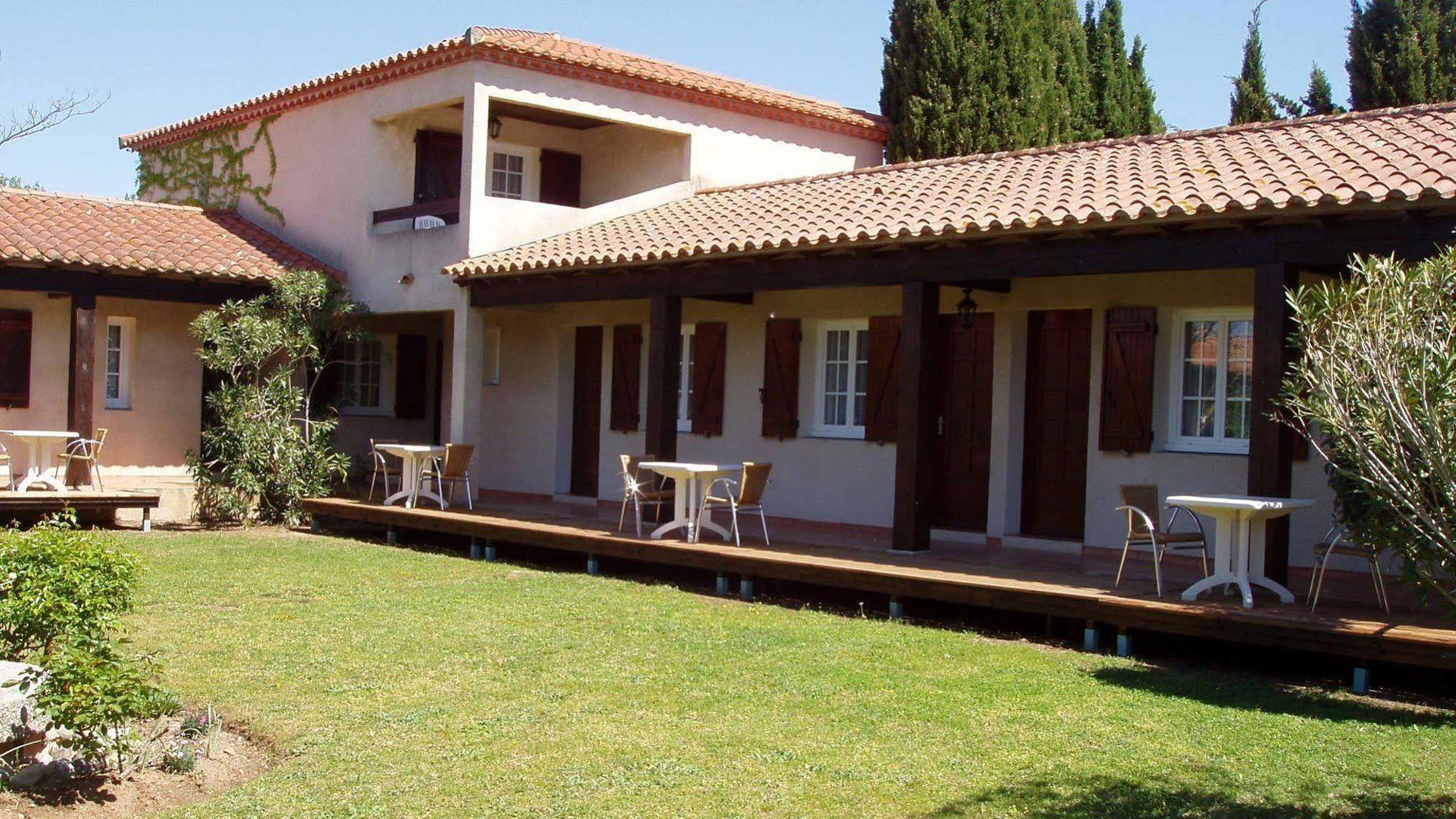 Hotel Logis Le Relais Du Val D'orbieu
