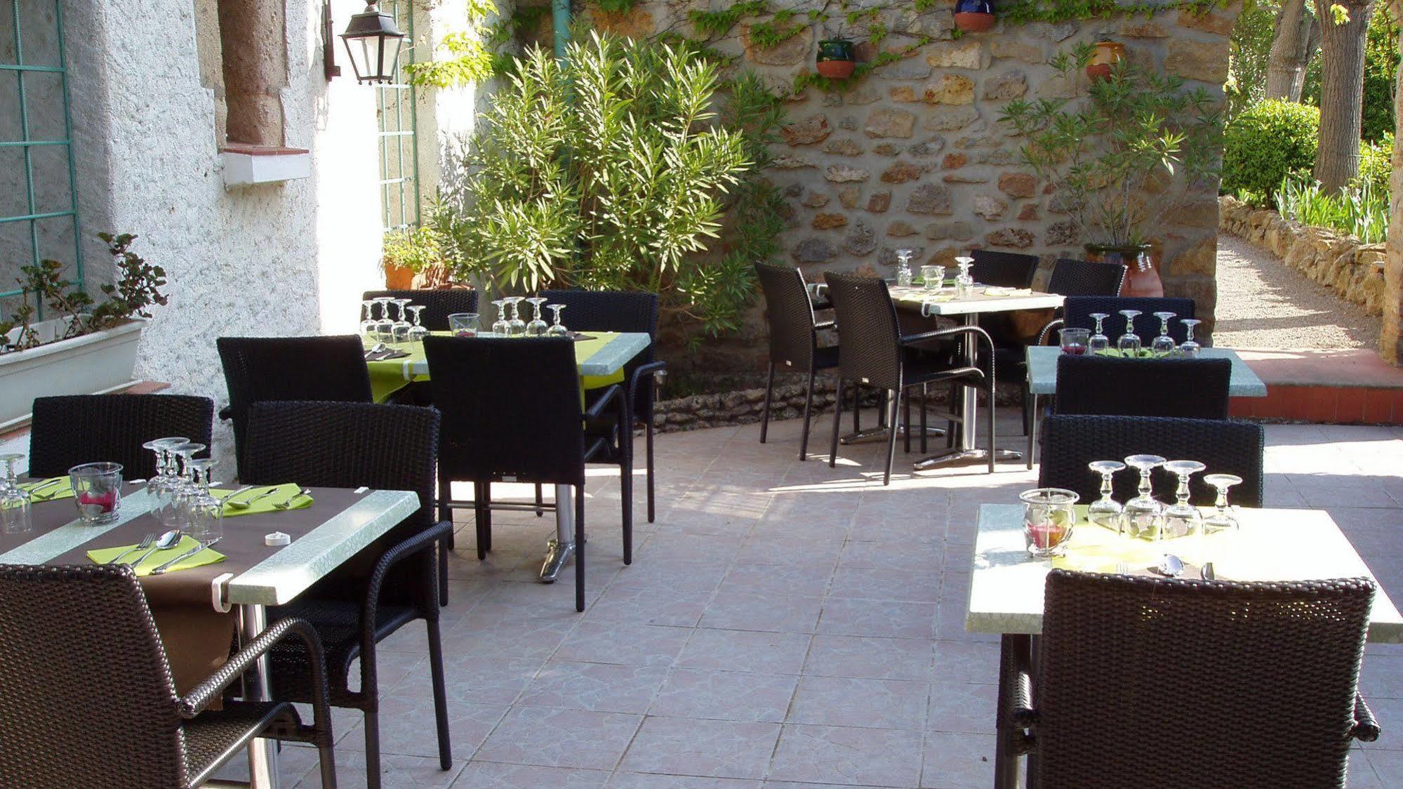 Hotel Logis Le Relais Du Val D'orbieu